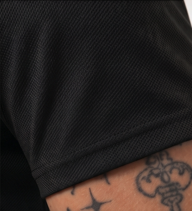 Men's Fitted T-Shirt Black | The Fitted Tee
